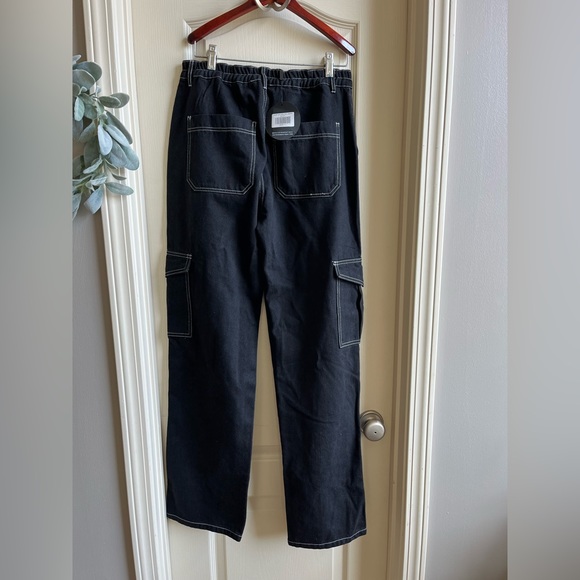 White Fox Black Wide Leg 90s High-waist Cargo Jean  NWT - Picture 8 of 10
